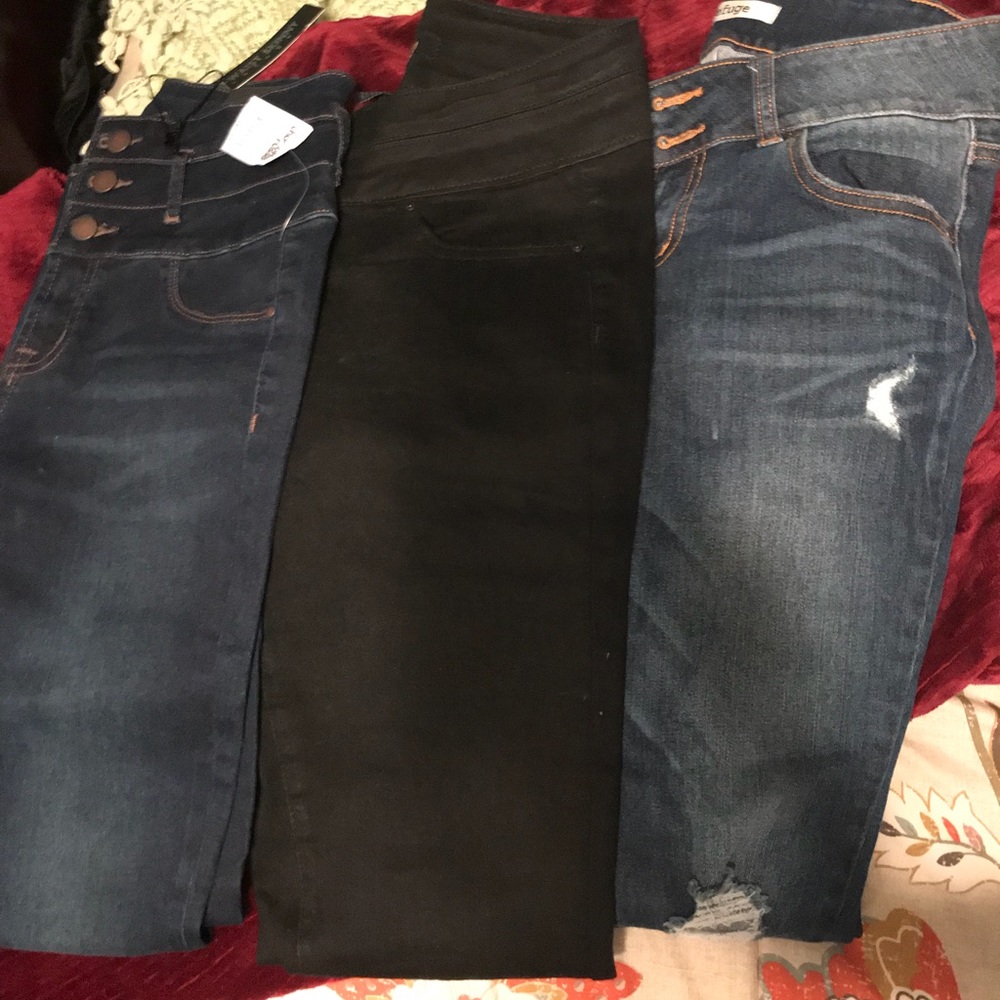 3 Pair Refuge Jeans